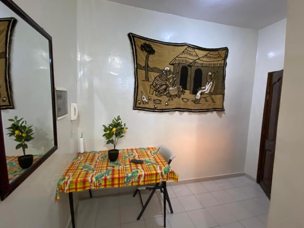 Appartement Spacieux Chez Keur Matou - F2 Dakar Luaran gambar